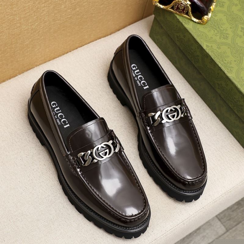 G*u*i leather shoes